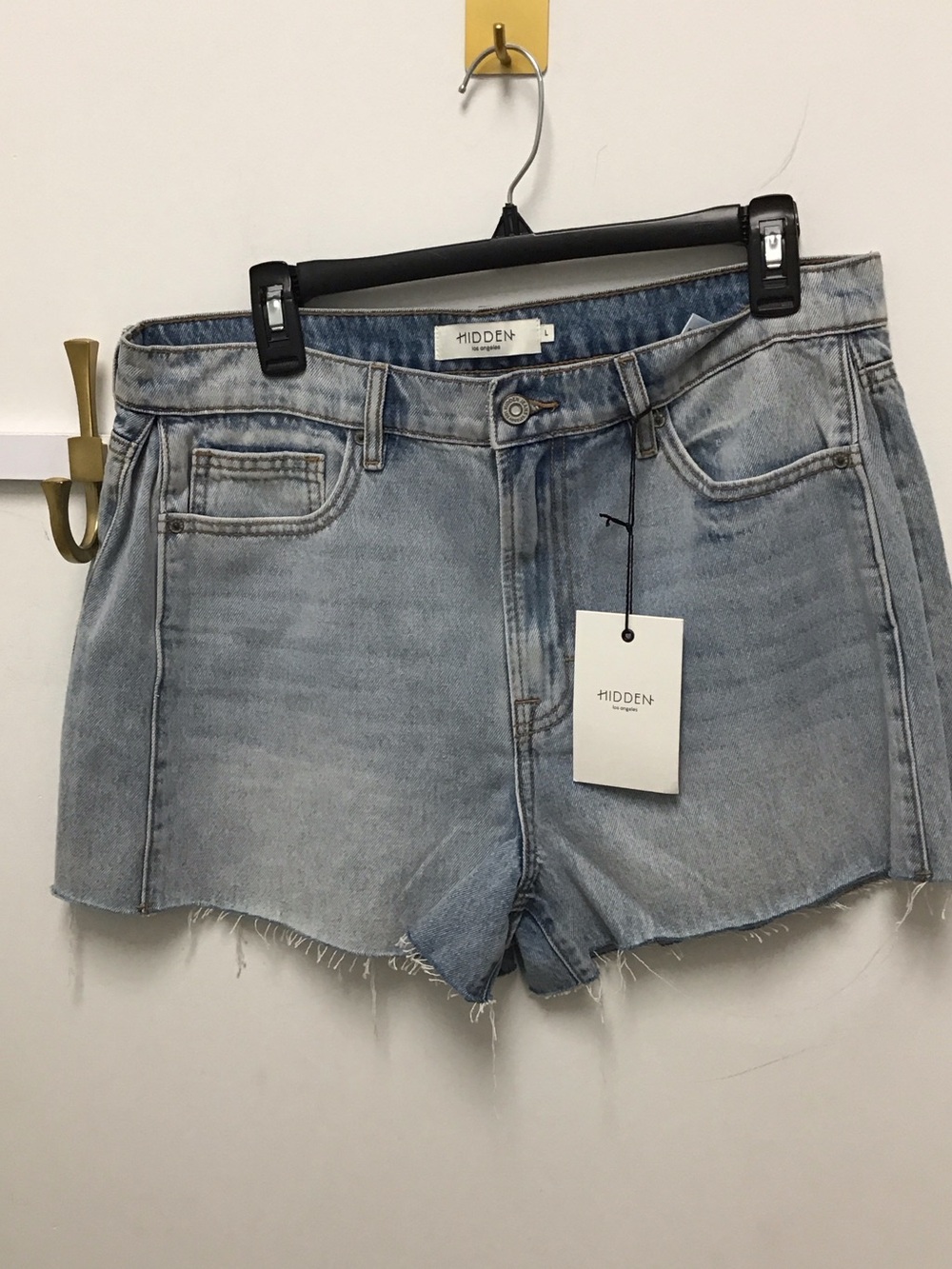 Hidden Ava Light Wash Denim Shorts - Women's